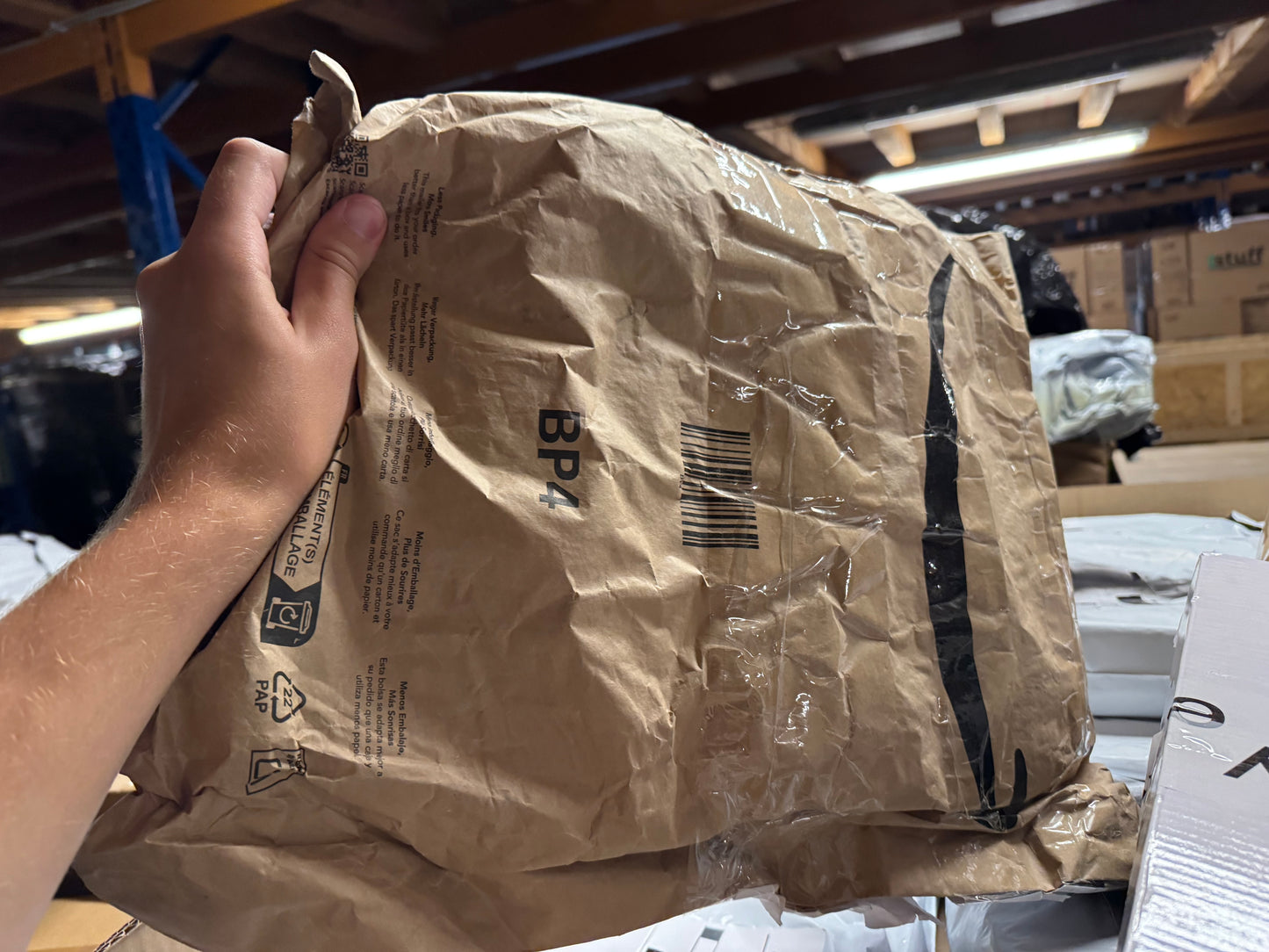 Große Secret Packs von DHL, Hermes und Amazon | Palette